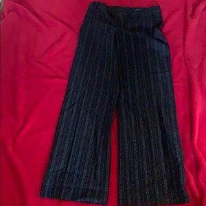 Authentic Gucci pants 40